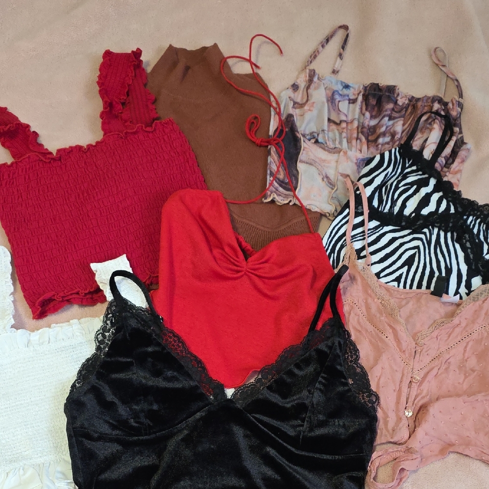 8 Pcs Stylish Women's Tops Collection